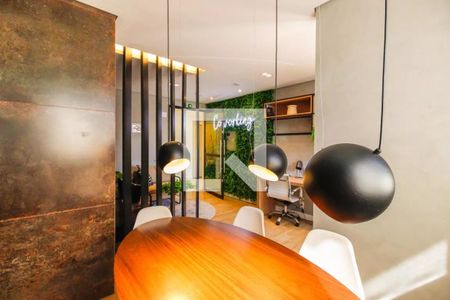 Apartamento à venda com 43m², 2 quartos e 1 vaga Apartamento à venda com 43m², 2 quartos e 1 vagaÁrea Comum