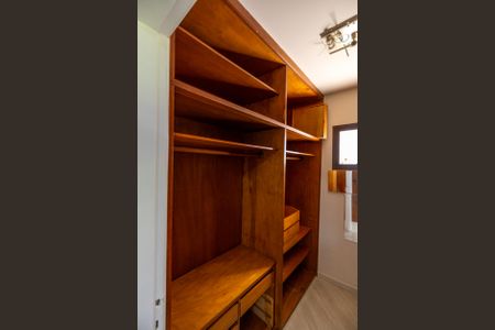 Apartamento para alugar com 130m², 3 quartos e 2 vagasCloset