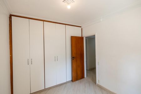 Apartamento para alugar com 130m², 3 quartos e 2 vagasQuarto 2
