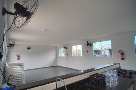 Apartamento para alugar com 42m², 2 quartos e 1 vagaÁrea comum - Salão de festas