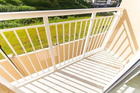 Sacada de apartamento para alugar com 2 quartos, 32m² em Vila Carmosina, São Paulo