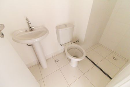 Apartamento para alugar com 32m², 2 quartos e sem vagaBanheiro