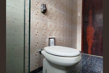 Casa à venda com 105m², 3 quartos e sem vagaBanheiro 1