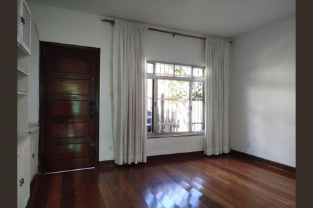 Sala de casa à venda com 3 quartos, 105m² em Parque São Jorge, São Paulo