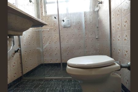 Casa à venda com 105m², 3 quartos e sem vagaBanheiro 1