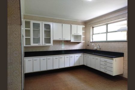 Casa à venda com 105m², 3 quartos e sem vagaCozinha