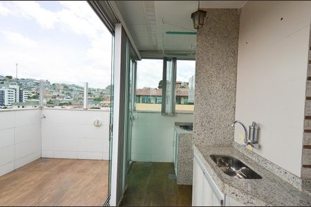 Apartamento à venda com 154m², 3 quartos e 2 vagasCobertura