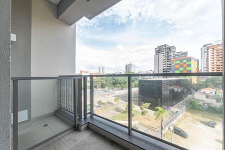 Studio à venda com 27m², 1 quarto e sem vaga Studio à venda com 27m², 1 quarto e sem vagaVaranda