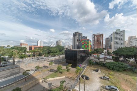 Studio à venda com 27m², 1 quarto e sem vaga Studio à venda com 27m², 1 quarto e sem vagaVaranda - Vista