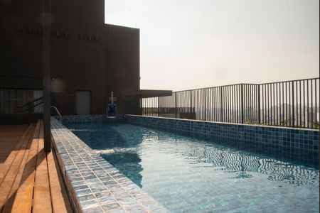 Apartamento à venda com 35m², 1 quarto e 1 vagaÁrea comum - Piscina