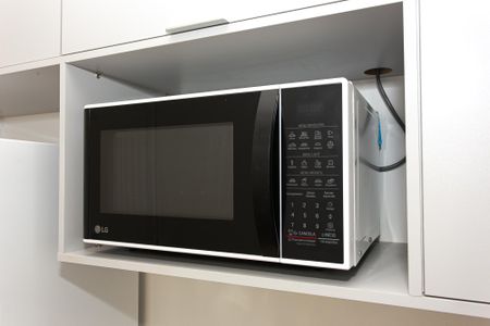 Studio para alugar com 24m², 1 quarto e sem vaga Studio para alugar com 24m², 1 quarto e sem vagaCozinha - Microondas
