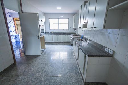 Casa à venda com 1155m², 7 quartos e 6 vagascozinha