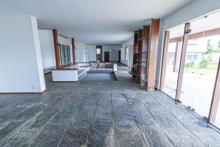 sala / 3 ambiantes de casa à venda com 7 quartos, 1155m² em São Luiz, Belo Horizonte