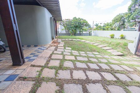 Casa à venda com 1155m², 7 quartos e 6 vagasgaragem / entrada