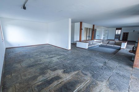 Casa à venda com 1155m², 7 quartos e 6 vagassala / 3 ambiantes