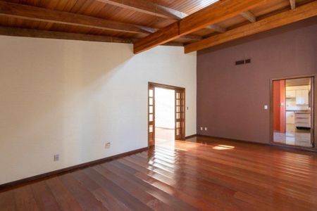 Casa de condomínio para alugar com 500m², 4 quartos e 2 vagas Casa de condomínio para alugar com 500m², 4 quartos e 2 vagasSala 2