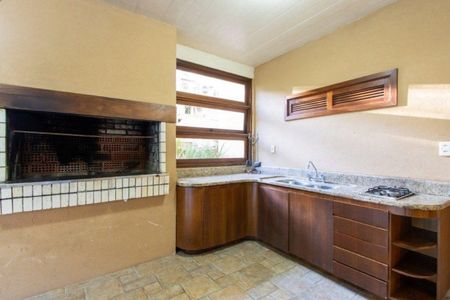 Casa de condomínio para alugar com 500m², 4 quartos e 2 vagas Casa de condomínio para alugar com 500m², 4 quartos e 2 vagasÁrea comum