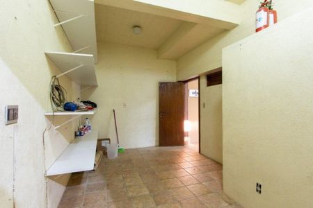 Casa de condomínio para alugar com 500m², 4 quartos e 2 vagas Casa de condomínio para alugar com 500m², 4 quartos e 2 vagasÁrea de serviço