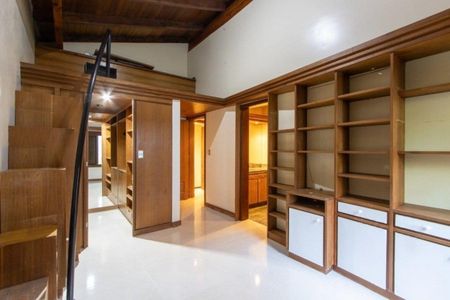 Casa de condomínio para alugar com 500m², 4 quartos e 2 vagas Casa de condomínio para alugar com 500m², 4 quartos e 2 vagasQuarto 3