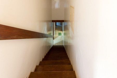 Casa de condomínio para alugar com 500m², 4 quartos e 2 vagas Casa de condomínio para alugar com 500m², 4 quartos e 2 vagasÁrea comum