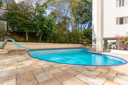 Apartamento à venda com 70m², 2 quartos e 1 vaga Apartamento à venda com 70m², 2 quartos e 1 vagaÁrea comum - Piscina