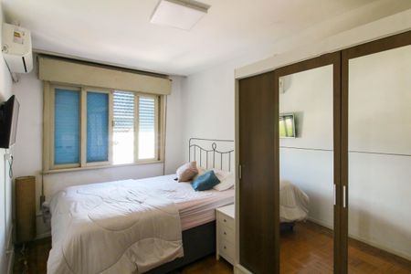 Quarto de apartamento à venda com 1 quarto, 94m² em Centro, Canoas