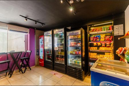 Apartamento à venda com 44m², 2 quartos e 1 vagaMercado