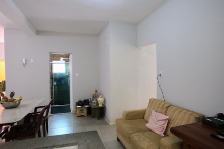 Sala de casa para alugar com 3 quartos, 200m² em Pompéia, Belo Horizonte