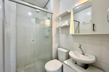 Apartamento à venda com 50m², 2 quartos e 1 vaga Apartamento à venda com 50m², 2 quartos e 1 vagaBanheiro