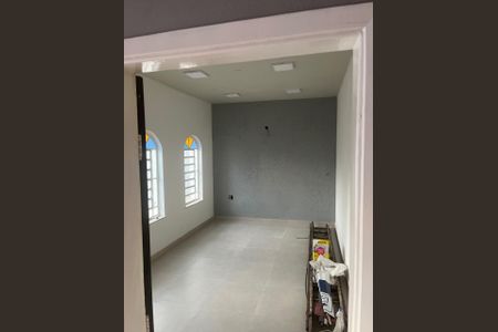 Casa para alugar com 4 quartos, 140m² em Jardim do Lago, Campinas