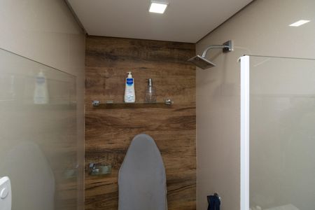 Apartamento à venda com 56m², 2 quartos e 1 vagaBanheiro da Suíte