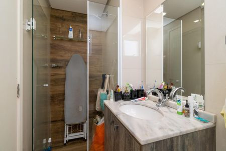 Apartamento à venda com 56m², 2 quartos e 1 vagaBanheiro da Suíte