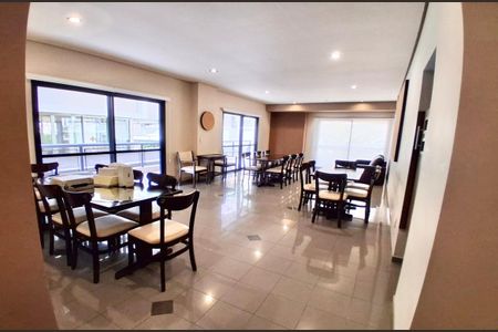 Apartamento para alugar com 72m², 2 quartos e 2 vagas