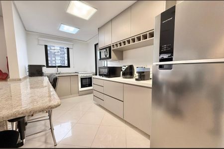 Apartamento para alugar com 72m², 2 quartos e 2 vagas