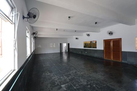 Apartamento para alugar com 45m², 2 quartos e 1 vagaÁrea comum - Salão de festas