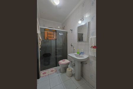 Casa à venda com 323m², 4 quartos e 4 vagasBanheiro