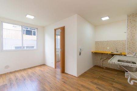 Sala de apartamento para alugar com 2 quartos, 35m² em Parque da Vila Prudente, São Paulo