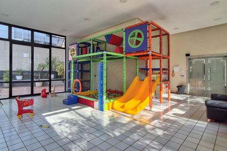 Apartamento à venda com 107m², 3 quartos e 2 vagas Apartamento à venda com 107m², 3 quartos e 2 vagasBrinquedoteca