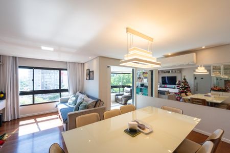 Apartamento à venda com 107m², 3 quartos e 2 vagas Apartamento à venda com 107m², 3 quartos e 2 vagasSala
