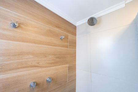 Apartamento à venda com 107m², 3 quartos e 2 vagas Apartamento à venda com 107m², 3 quartos e 2 vagasBanheiro da Suíte