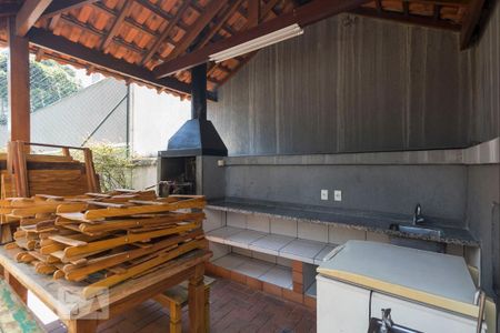 Apartamento à venda com 107m², 3 quartos e 2 vagas Apartamento à venda com 107m², 3 quartos e 2 vagasChurrasqueira