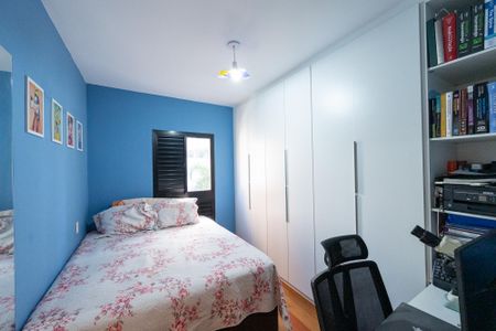 Apartamento à venda com 107m², 3 quartos e 2 vagas Apartamento à venda com 107m², 3 quartos e 2 vagasQuarto 2