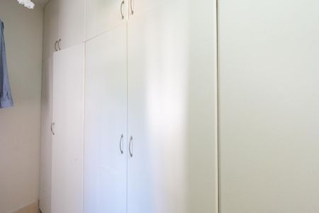 Apartamento à venda com 107m², 3 quartos e 2 vagas Apartamento à venda com 107m², 3 quartos e 2 vagasLavanderia