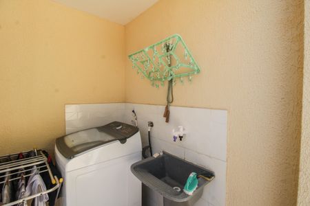 Casa de condomínio para alugar com 88m², 2 quartos e 1 vagaÁrea de Serviço