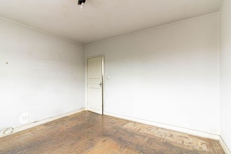 Casa à venda com 211m², 4 quartos e 4 vagasQuarto 2