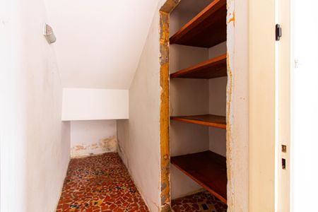 Despensa de casa à venda com 4 quartos, 211m² em Vila Romana, São Paulo