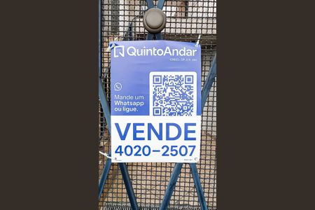 Casa à venda com 211m², 4 quartos e 4 vagasPlaquinha