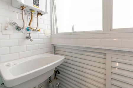 Apartamento à venda com 58m², 2 quartos e 1 vagaÁrea de Serviço