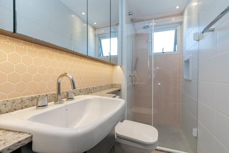 Apartamento à venda com 58m², 2 quartos e 1 vagaBanheiro da Suíte