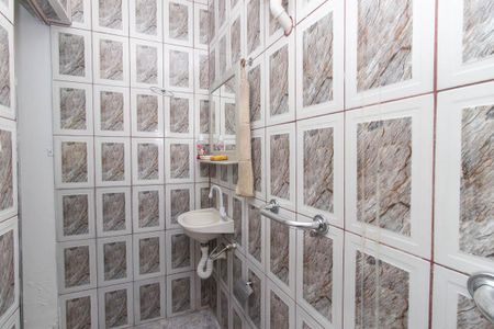 Casa à venda com 156m², 4 quartos e 2 vagasBanheiro da Suíte 1